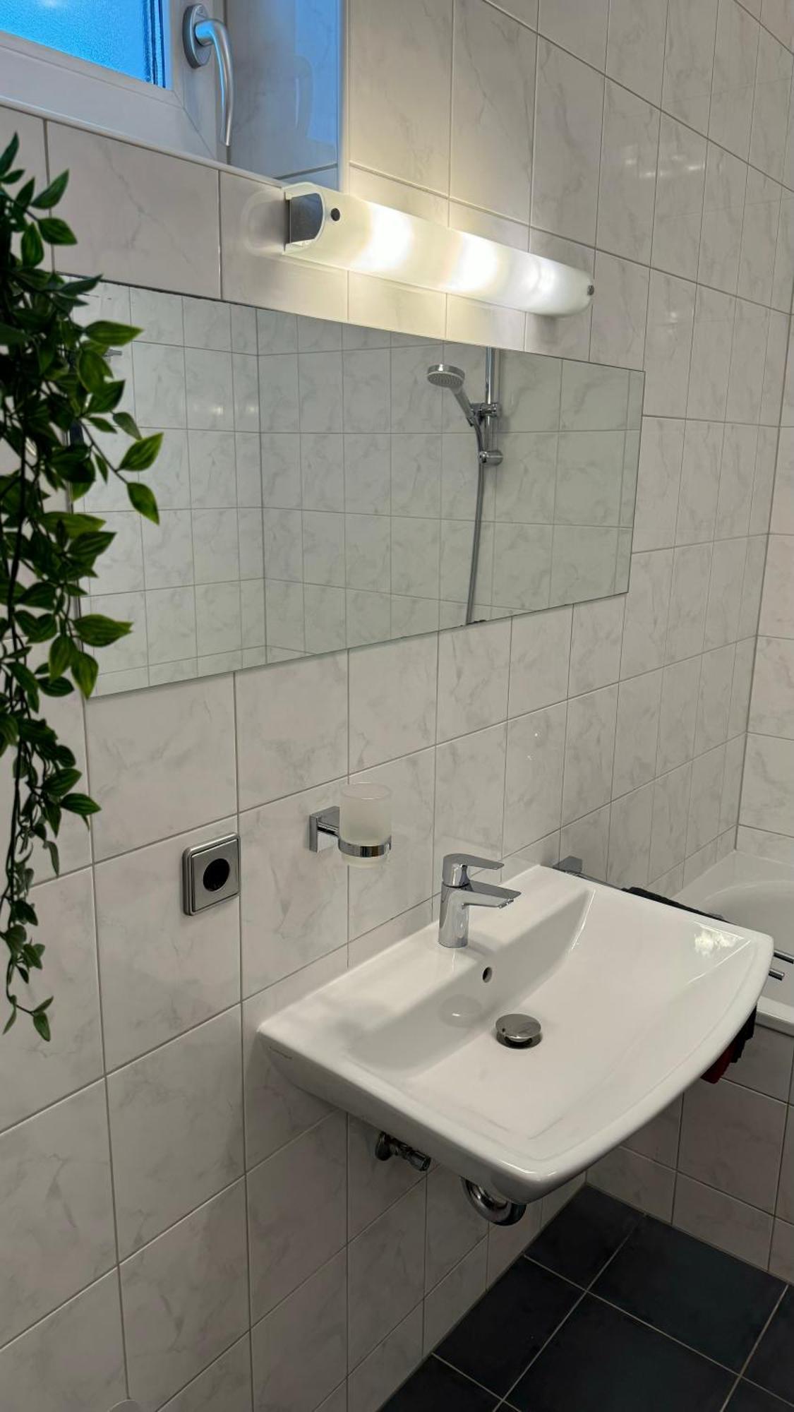 City Apartement Linz Fuer 5 Gaeste Mit Self-Checkin Und Kueche Extérieur photo