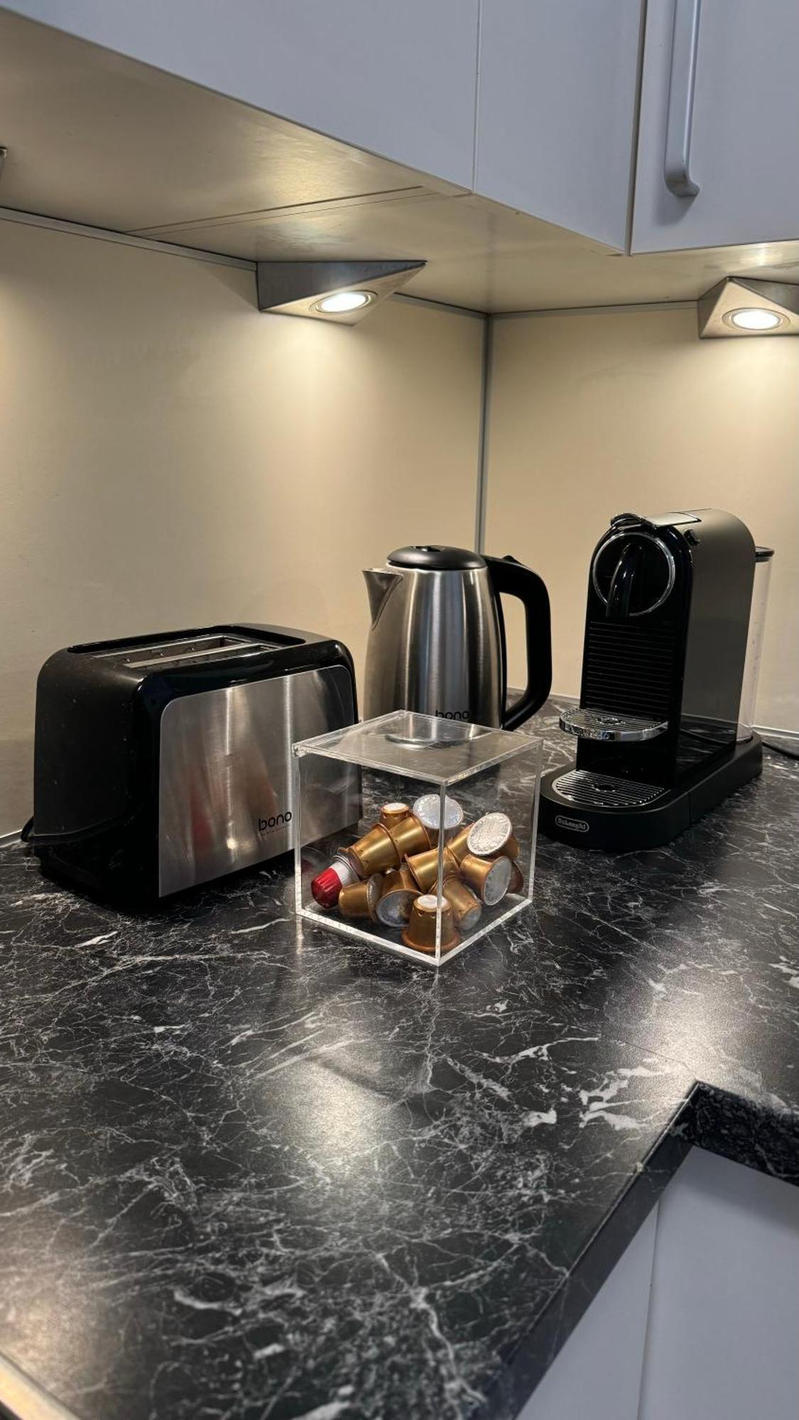 City Apartement Linz Fuer 5 Gaeste Mit Self-Checkin Und Kueche Extérieur photo
